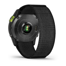 Enduro™ 2 (Titane avec traitement Carbon Gray DLC et bracelet UltraFit en nylon noir)